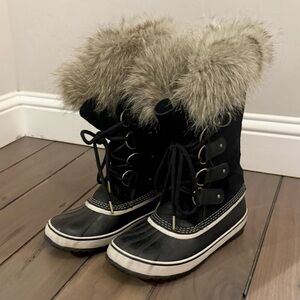 SOREL Joan of Arctic™ Waterproof Black Suede Boot Snow-Rain Boot, Size 9